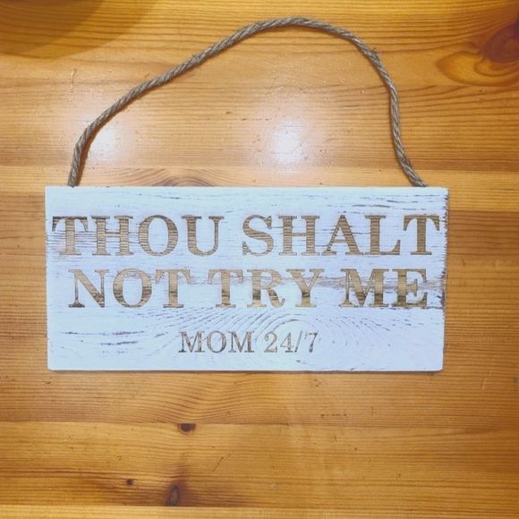 Mom sign - Picture 1 of 1